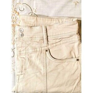 WHBM Skinny Cargo Pants Women’s Phone Pockets Light Cream ($129)
